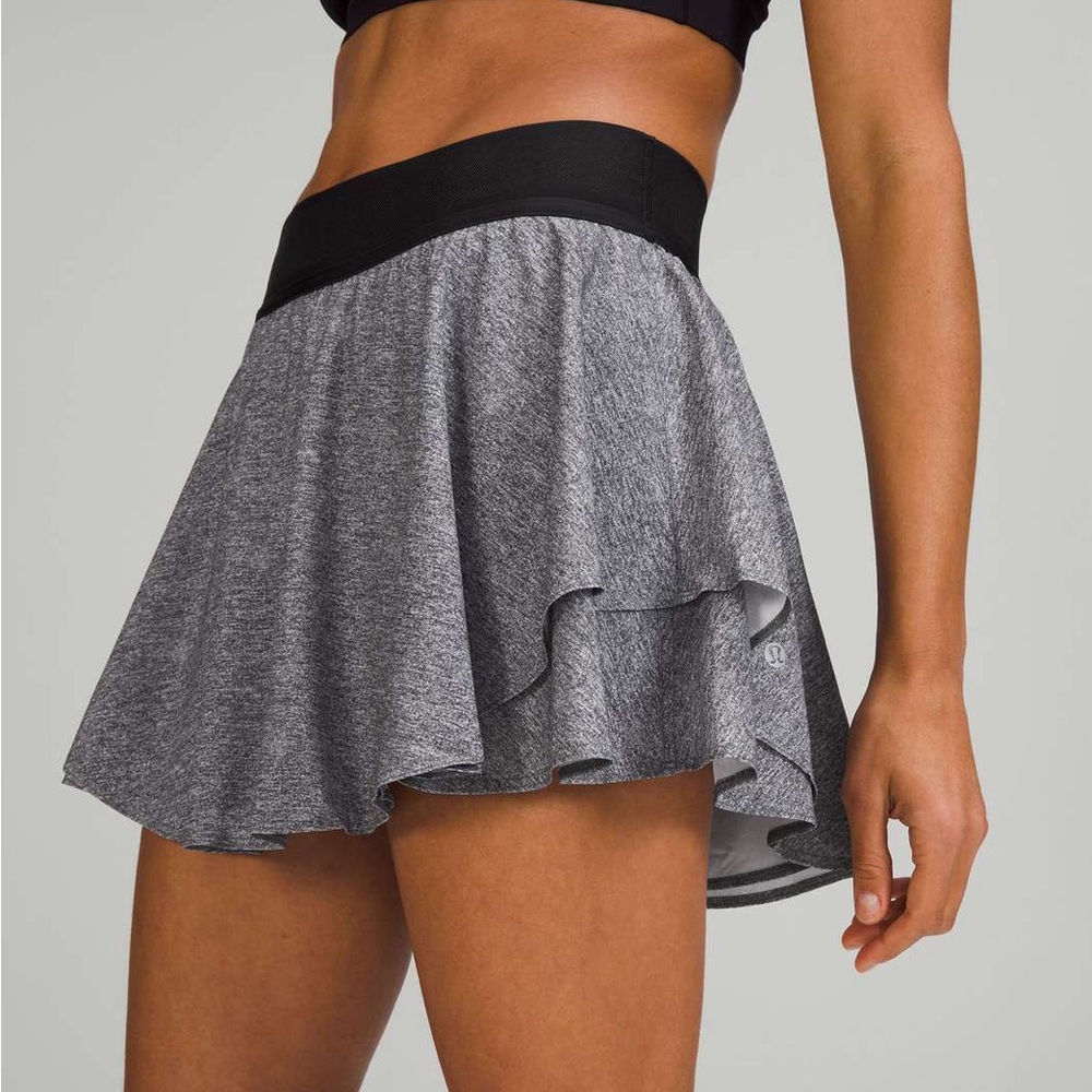 LULULEMON COURT RIVAL HIGH RISE SKIRT/SKORT-HEATHER LUX MULTI/BLACK- size 4